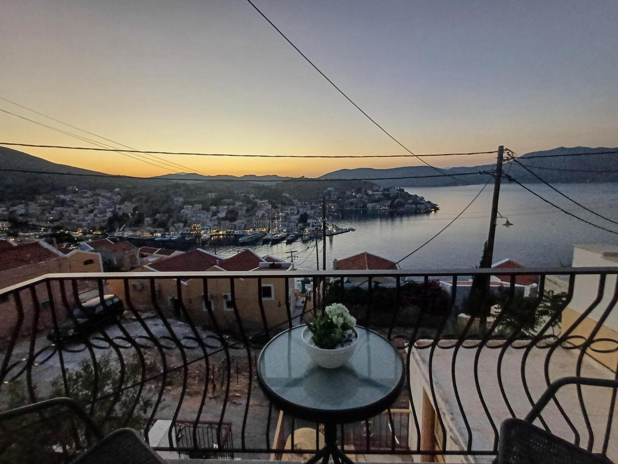 Duchess Harbour View Apartment Symi Exterior photo