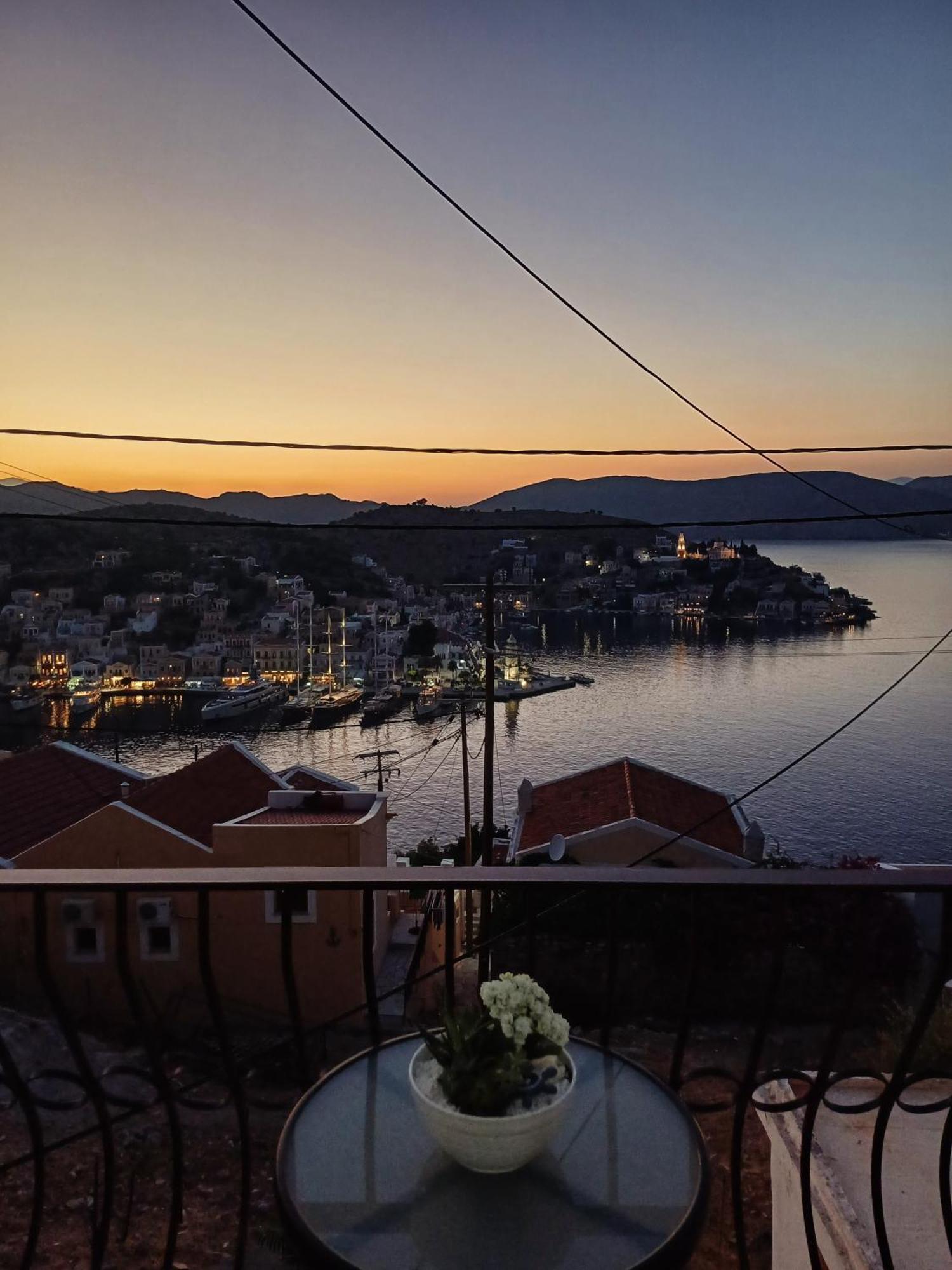 Duchess Harbour View Apartment Symi Exterior photo